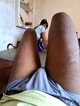 RAYI Queen 3 online show from October 7, 3:33 am