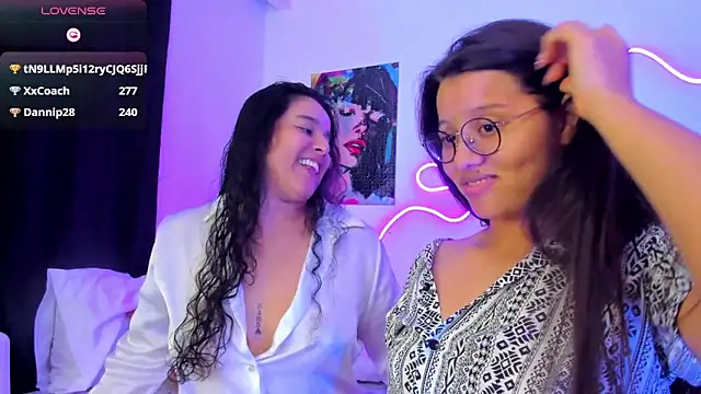 Dilan and Mia online show from November 7, 4:18 am