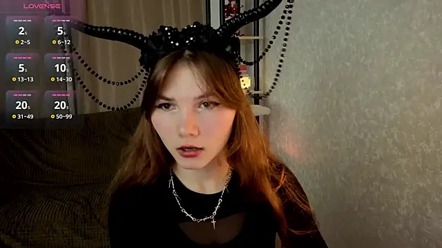 Nika OMG online show from October 31, 8:57 pm