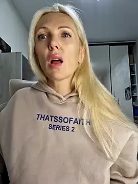 Monna online show from November 1, 6:23 pm