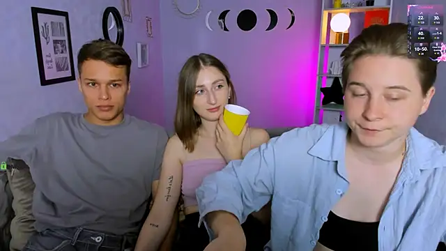 eva smiith  online show from September 10, 6:02 am