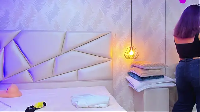 lulukawai16 online show from September 15, 7:21 pm