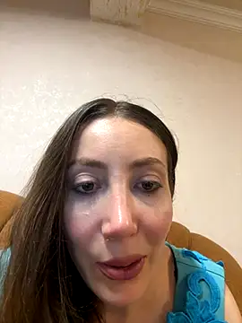 HellaryTourent online show from September 11, 4:29 pm