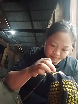 MaySweetb online show from October 6, 8:09 am