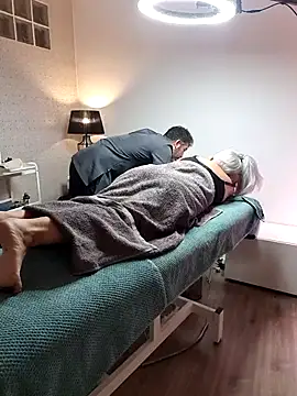 Omar Grey online show from October 23, 6:25 pm