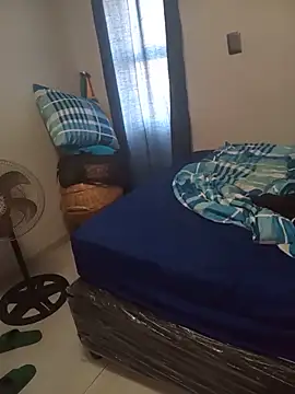 Sleezymilf online show from June 10, 8:46 am