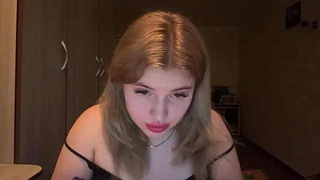 sunshinyflash online show from January 19, 1:18 pm