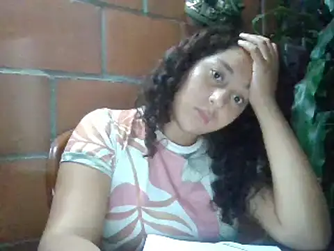 AnaisVelvet11 online show from October 7, 12:37 am