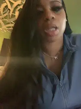 caramel  cremes online show from May 25, 9:25 pm