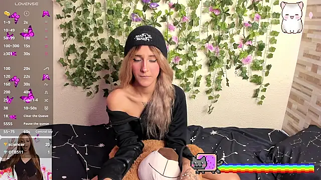 Amy Moonlight online show from October 19, 10:45 pm