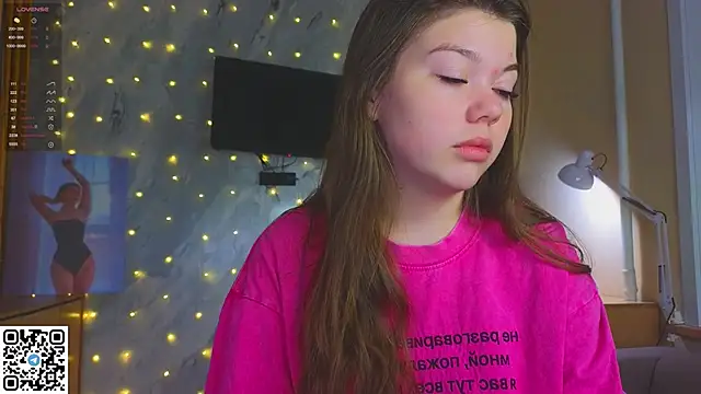 miss bubbles  online show from December 21, 12:59 am