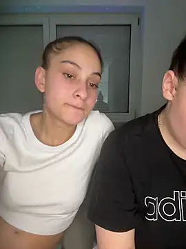 FemmeAffair online show from March 15, 4:03 am