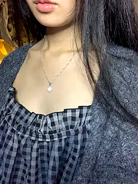 Nhinhi18 online show from November 14, 5:13 pm