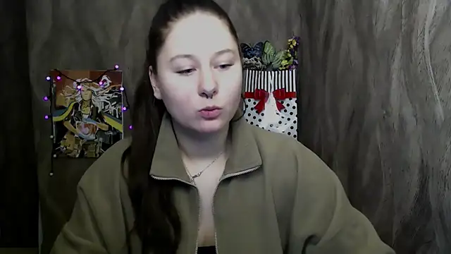 Linda S  online show from November 25, 4:20 pm