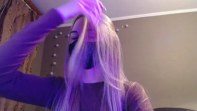 Iris lave online show from September 12, 6:15 pm