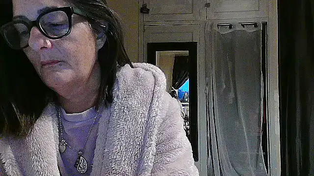 Mistress-Ivy51 online show from October 13, 6:16 am