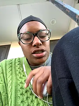 Tu GataLinda online show from October 1, 9:53 pm