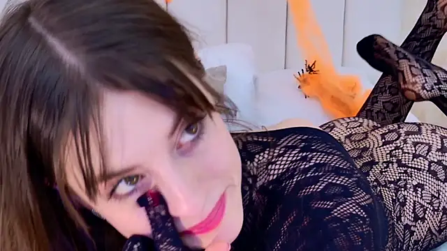 AmbherBlake online show from October 28, 3:34 am