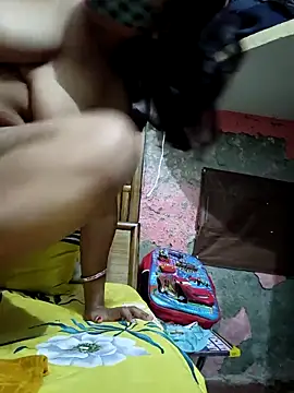 shalubhabhi69 online show from October 7, 8:35 pm