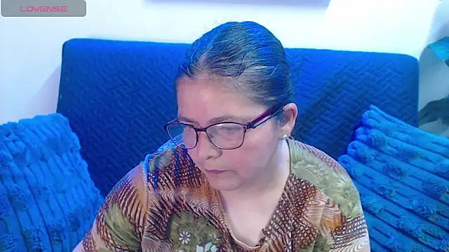 Linda banks  online show from December 19, 1:43 am