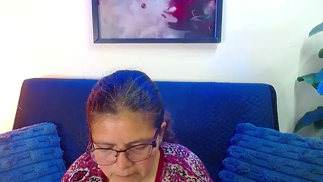 Linda banks  online show from April 9, 2:25 am