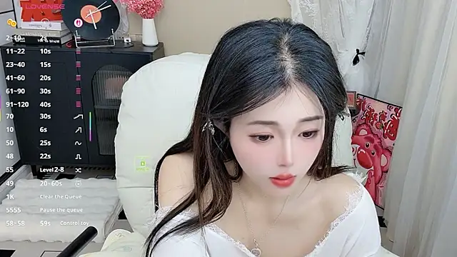 CeeKie online show from February 24, 7:07 am