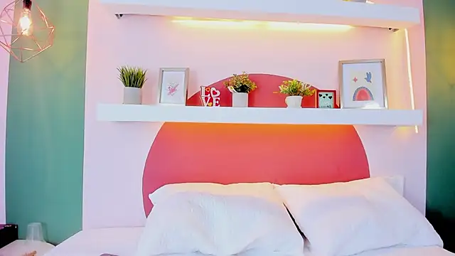 Natashaaa1 online show from October 1, 8:25 pm