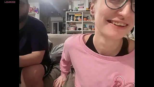 harleyblair online show from April 2, 10:07 pm