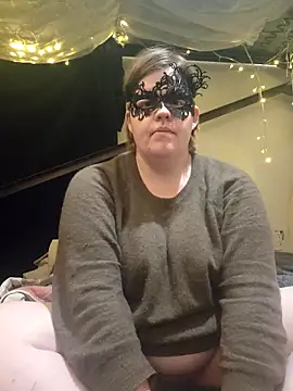 VeiledMuse online show from November 9, 12:16 am