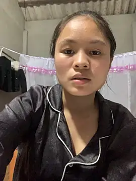 NhuFox online show from September 12, 1:29 pm