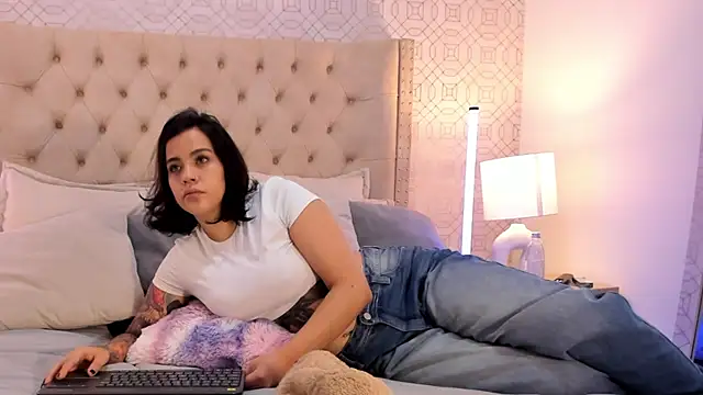 SuccubusDolly online show from November 7, 8:14 pm