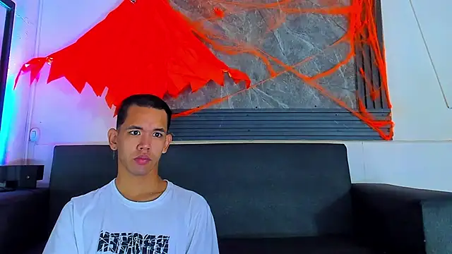 jeremytonner online show from October 31, 3:52 am