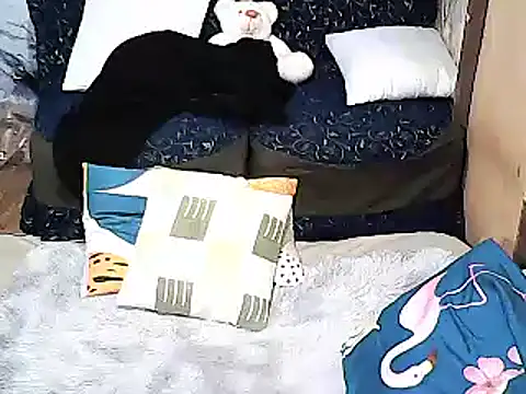 xxhottinybabe online show from October 14, 6:27 am