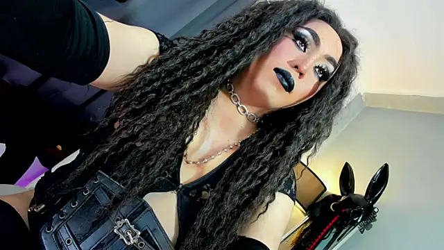 MagnaCumLoader17 online show from November 6, 2:17 am