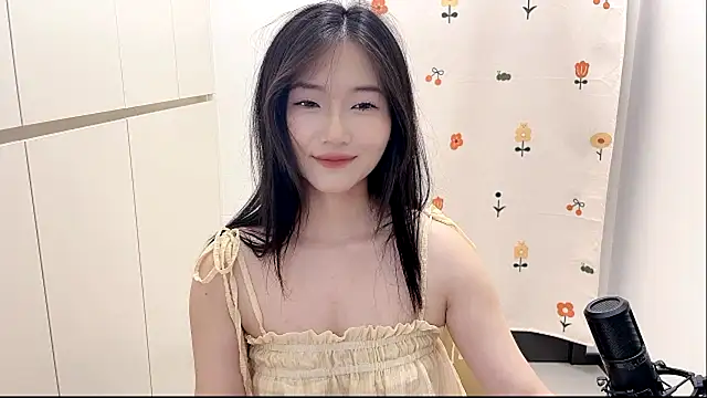 Rosalind xixi online show from September 11, 1:55 pm