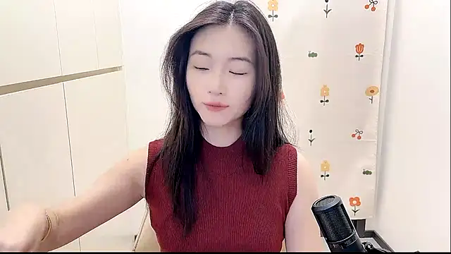 Rosalind xixi online show from October 4, 11:49 am