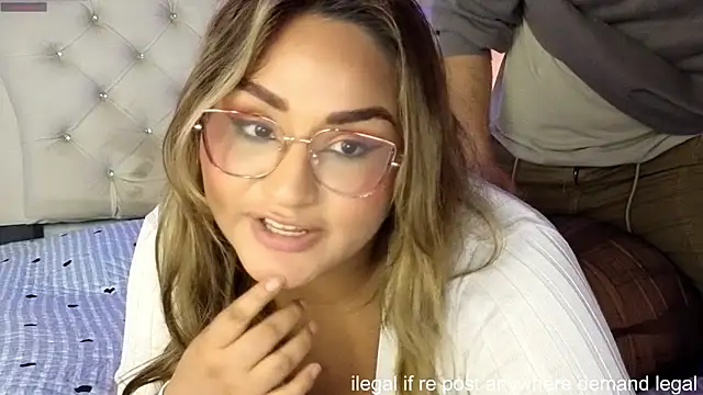 laurale phillipe online show from September 12, 6:59 pm