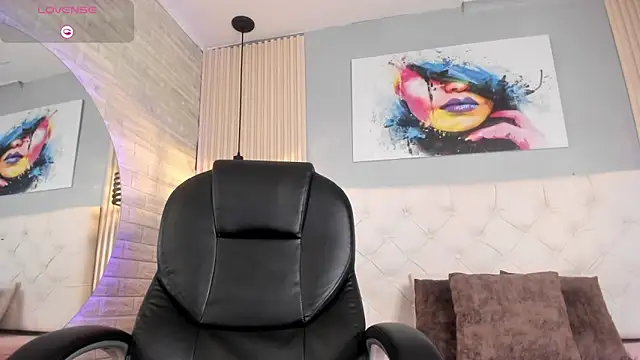 scarletbaker  online show from September 18, 2:15 pm