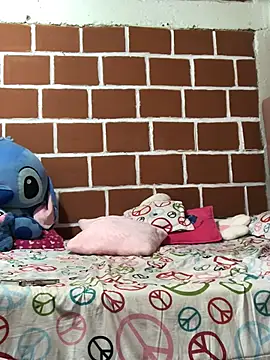 Rachellcooperrr online show from April 9, 2:58 am