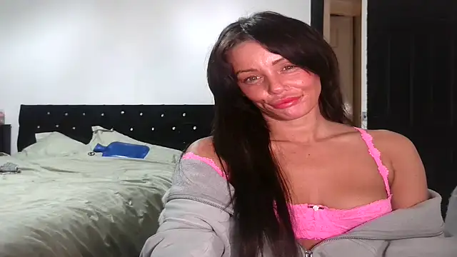 OliviaRyan22 online show from February 22, 5:08 am