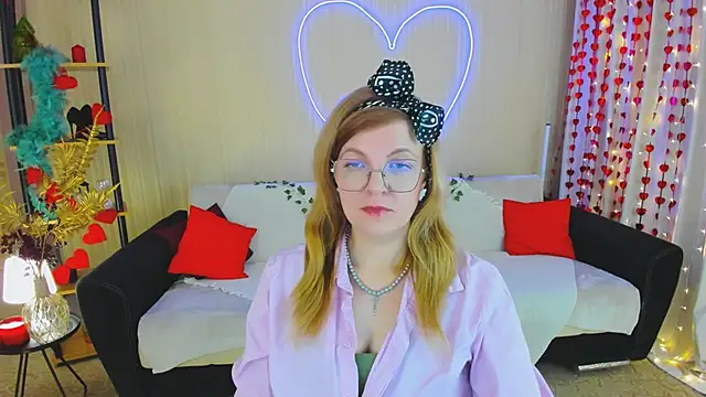 YourUniverser online show from March 4, 5:30 pm