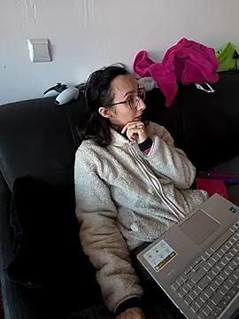 annaellex online show from February 17, 9:08 am