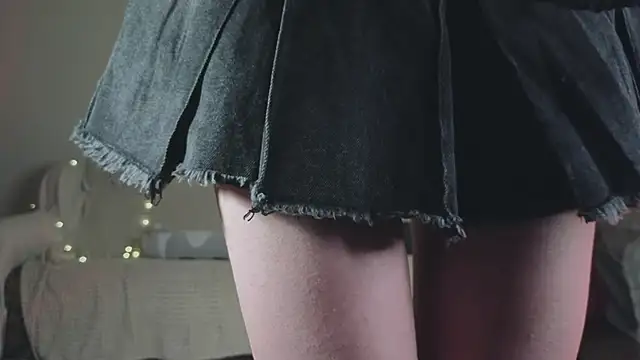 Pixxxis online show from November 4, 3:33 am