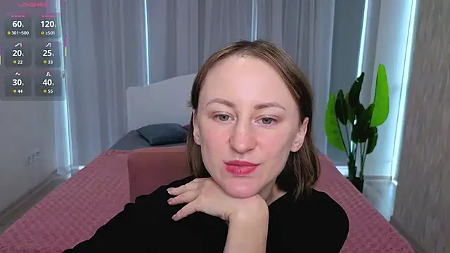 LuluChiiii online show from October 20, 9:56 am