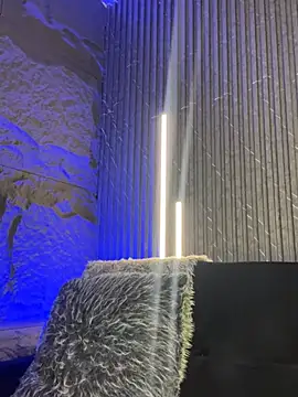 ALYSON HARPER online show from January 14, 11:15 am