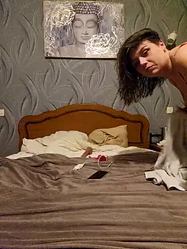 CoupleX85 online show from February 5, 9:18 pm