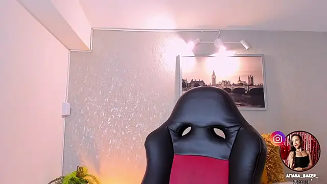 aitana baker  online show from September 16, 4:09 am