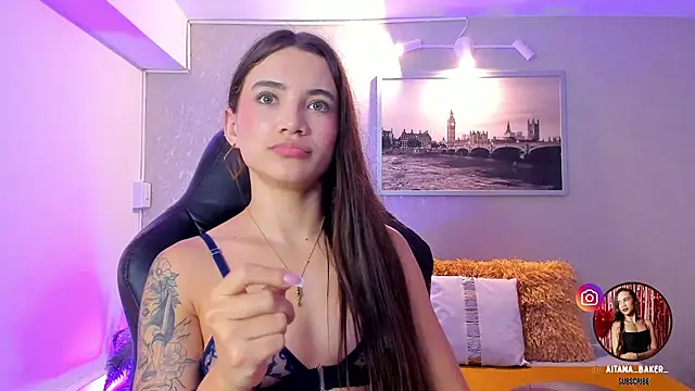 aitana baker  online show from October 2, 8:03 pm