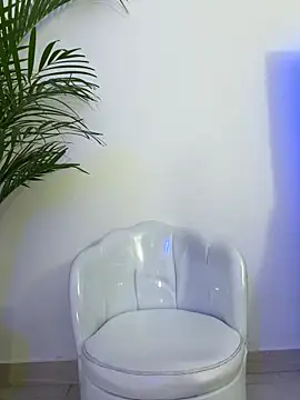 Ariana2017 online show from March 2, 9:53 pm