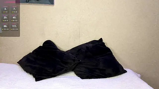 HalfUndone online show from October 7, 6:01 pm